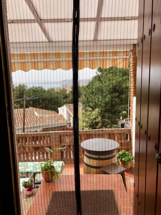 מאלגה A Home-From-Home With Stunning Views Fibre-Optic Broadband + Uk And Spanish Tv מראה חיצוני תמונה