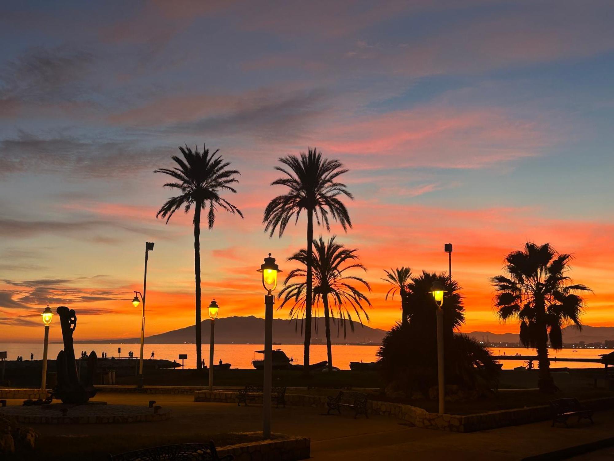 Marvellous Malaga Mediterranean And Mountain Views מראה חיצוני תמונה